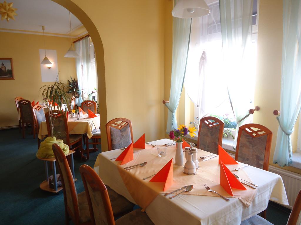 Hotel-Restaurant Marcus Malchin Exterior foto